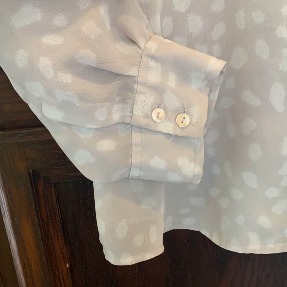 *4/$20* Halogen sheer leopard print white button down - size L